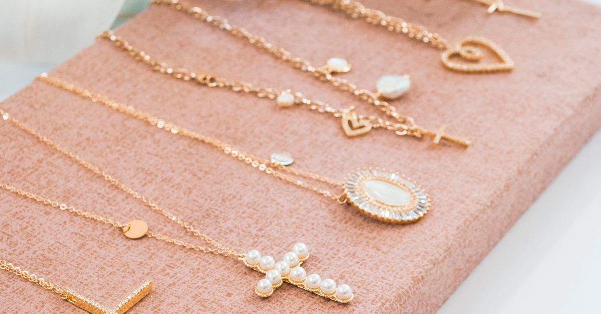 Common Return Policy Practices in Brisbane Jewellery Stores