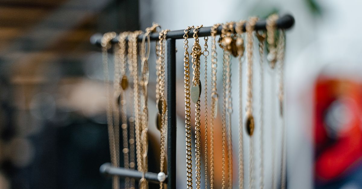 Exploring Gemstone Earrings: A Brisbane Perspective