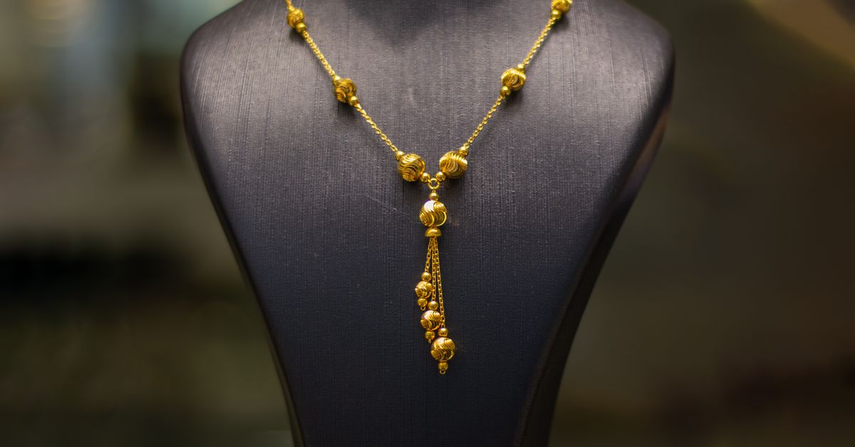The Ultimate Guide to Selecting Jewellery for Special Occasions
